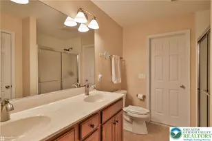 2602 Sapphire Ln, Bethlehem Township, PA 18020 - Photo 14
