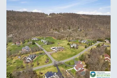 2506 Red Fox Lane, Stroud Twp, PA 18360 - Photo 2