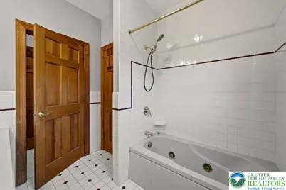 2506 Red Fox Lane, Stroud Twp, PA 18360 - Photo 16