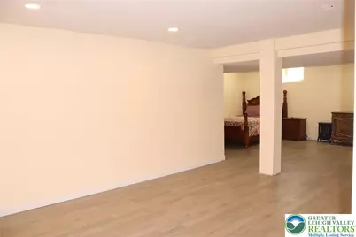 1035 Jervin Court, South Whitehall Township, PA 18104 - Photo 30