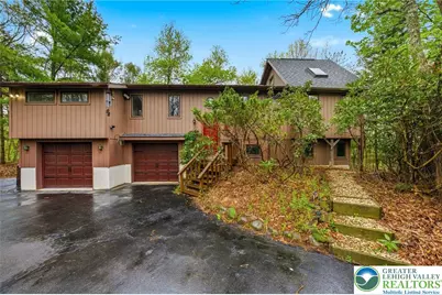 131 Wilson Court, Chestnuthill Twp, PA 18353 - Photo 1