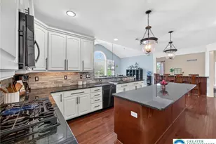 6819 Radcliffe Ct, Lower Macungie Township, PA 18062 - Photo 28