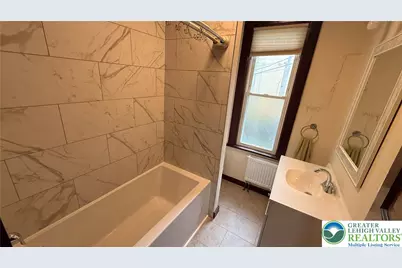3241 Freemansburg Avenue, Palmer Twp, PA 18045 - Photo 14