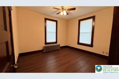 3241 Freemansburg Avenue, Palmer Twp, PA 18045 - Photo 12