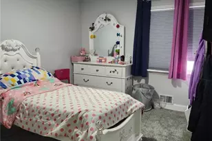 811 S Glenwood St, Salisbury Township, PA 18103 - Photo 10
