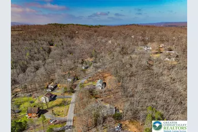 321 Clubhouse Drive, Middle Smithfield, PA 18302 - Photo 10