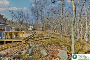 321 Clubhouse Dr, Middle Smithfield, PA 18302 - Photo 4