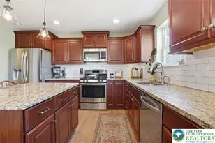 1611 Abigail Ln, South Whitehall Township, PA 18104 - Photo 12