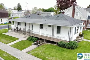 552 Washington Ave, Bethlehem City, PA 18017 - Photo 2