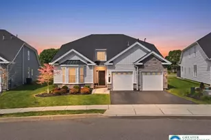 3912 Independence Dr, Bethlehem Township, PA 18045 - Photo 2