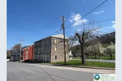 102 Penn Street, Lenhartsville Boro, PA 19534 - Photo 6
