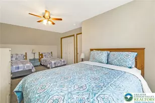 631 Bishops Pl, Lehigh Township, PA 18067 - Photo 36