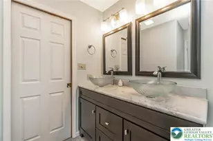 631 Bishops Pl, Lehigh Township, PA 18067 - Photo 38