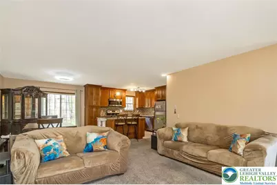 276 Spicebush Drive, Stroud Twp, PA 18301 - Photo 10