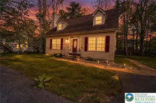 276 Spicebush Dr, Stroud Twp, PA 18301 - Photo 2