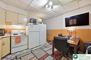 22 Schoolhouse Ln, Wilkes Barre, PA 18702 - Photo 22