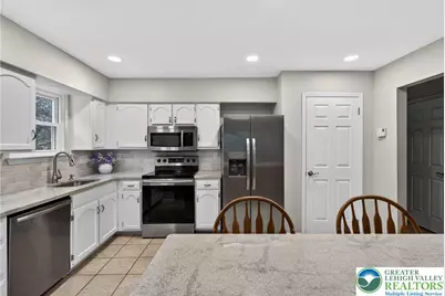 1189 Bluestone Drive, Hanover Twp, PA 18017 - Photo 18