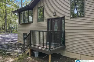 115 White Oak Ct, Pocono Twp, PA 18372 - Photo 2