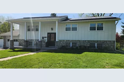 422 Belvidere Street, Nazareth Boro, PA 18064 - Photo 1