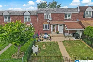 2007 S Delaware St, Allentown City, PA 18103 - Photo 8