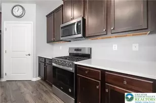 7945 Golden Ln, Lower Macungie Township, PA 18031 - Photo 10
