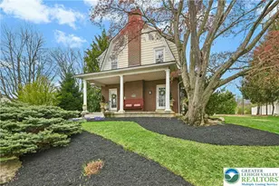 2528 W Union St, Allentown City, PA 18104 - Photo 2