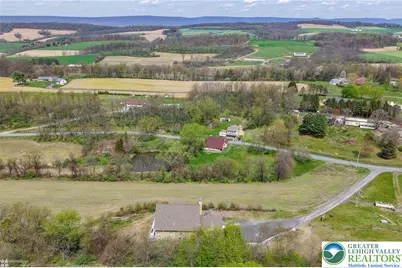 8728 Cardinal Road, Lynn Township, PA 18066 - Photo 4