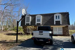 17 Heath Ln, Mount Pocono Boro, PA 18344 - Photo 2