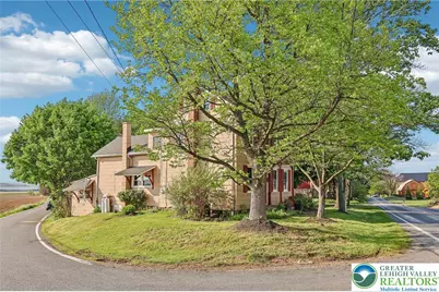 8893 Longswamp Road, Lower Macungie Township, PA 18011 - Photo 44