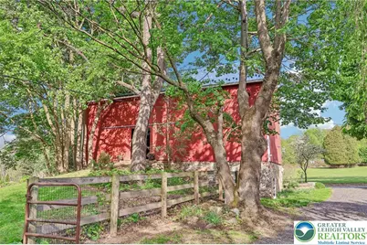 8893 Longswamp Road, Lower Macungie Township, PA 18011 - Photo 34