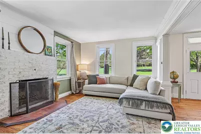 8893 Longswamp Road, Lower Macungie Township, PA 18011 - Photo 6