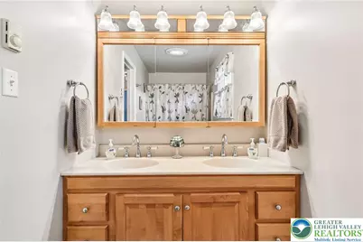574 Carol Lane, Moore Township, PA 18014 - Photo 28