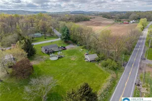 4556 Chestnut Dr, Lower Mt Bethel Twp, PA 18013 - Photo 8