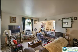802 W Berwick St, Easton, PA 18042 - Photo 16