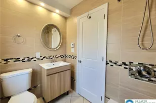 867 Underwood Rd W, Middle Smithfield, PA 18302 - Photo 8