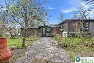 248 Fenical Ln, Middle Smithfield, PA 18302 - Photo 48