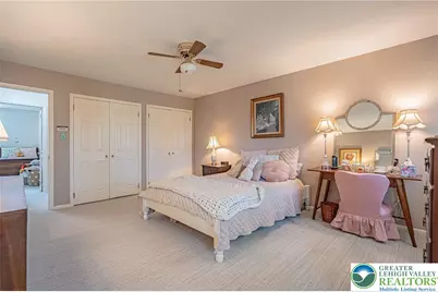 4617 N Hedgerow Drive, Lower Macungie Township, PA 18103 - Photo 18