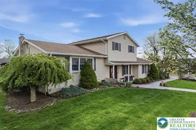 348 Hillcrest Avenue, Lower Nazareth Twp, PA 18064 - Photo 2