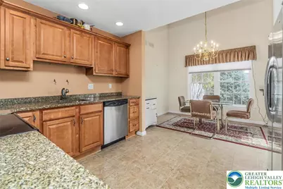 2132 Lexington Avenue, Bethlehem City, PA 18017 - Photo 14