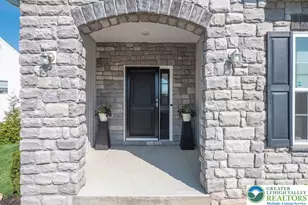 3517 Coventry Dr, Lower Macungie Township, PA 18062 - Photo 2