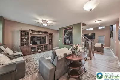 912 Fairway Drive, Forks Twp, PA 18040 - Photo 6