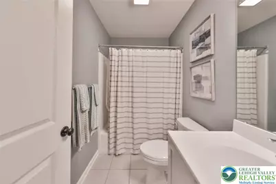 912 Fairway Drive, Forks Twp, PA 18040 - Photo 24