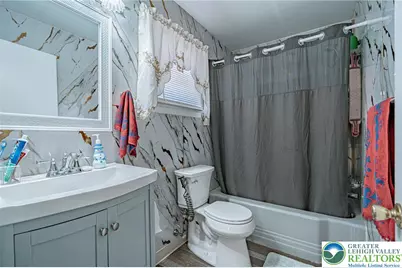 2627 Nottingham Road, Bethlehem City, PA 18017 - Photo 16
