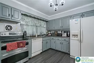 2627 Nottingham Rd, Bethlehem City, PA 18017 - Photo 12