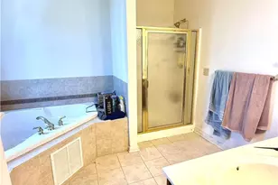 50 Hillside Ct, Easton, PA 18045 - Photo 14