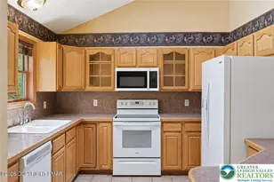 338 Fernwood Dr, Stroud Twp, PA 18301 - Photo 16