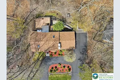 338 Fernwood Drive, Stroud Twp, PA 18301 - Photo 2
