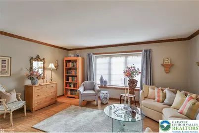 2820 Sheffield Drive, Lower Macungie Township, PA 18049 - Photo 16
