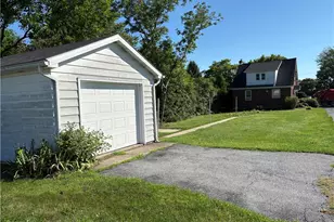2122 2nd Ave, Whitehall Township, PA 18052 - Photo 6