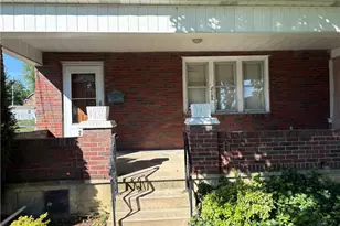 2122 2nd Ave, Whitehall Township, PA 18052 - Photo 2
